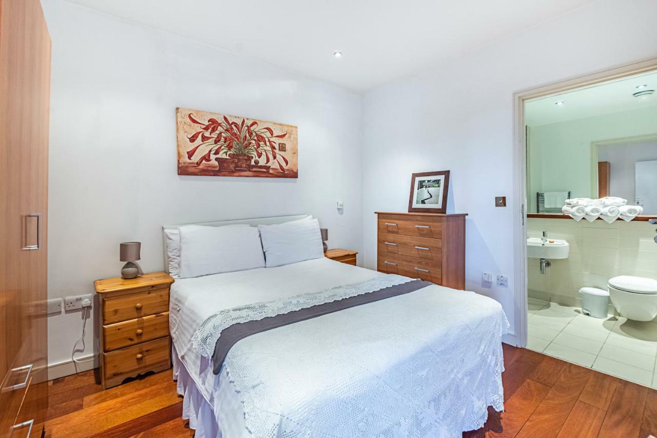 Splendid 3 Bedroom Apartment In Angel/Kings Cross Лондон Экстерьер фото
